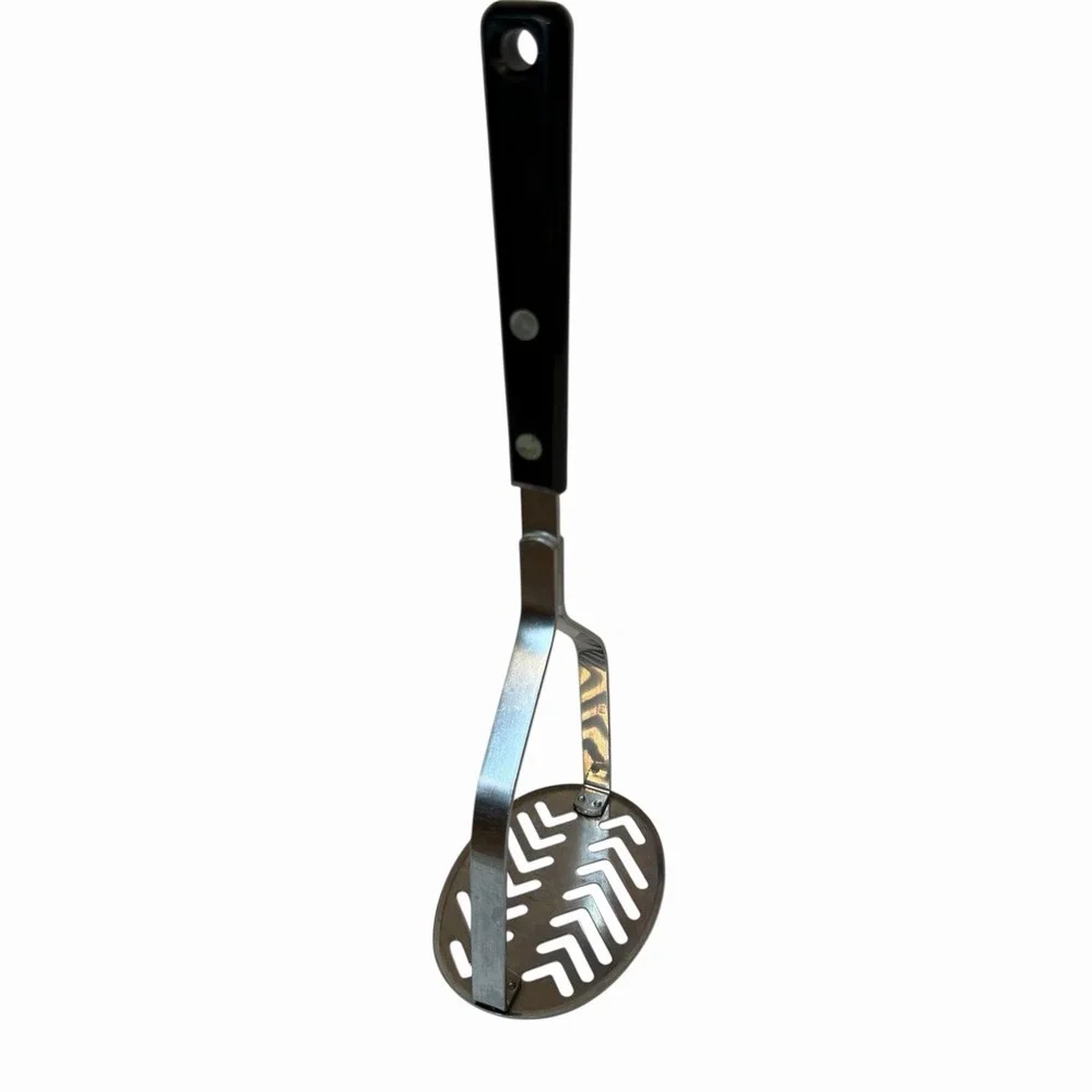 Vintage EKCO Forge‎ Oval Potato Masher Stainless Black Bakelite Handle USA